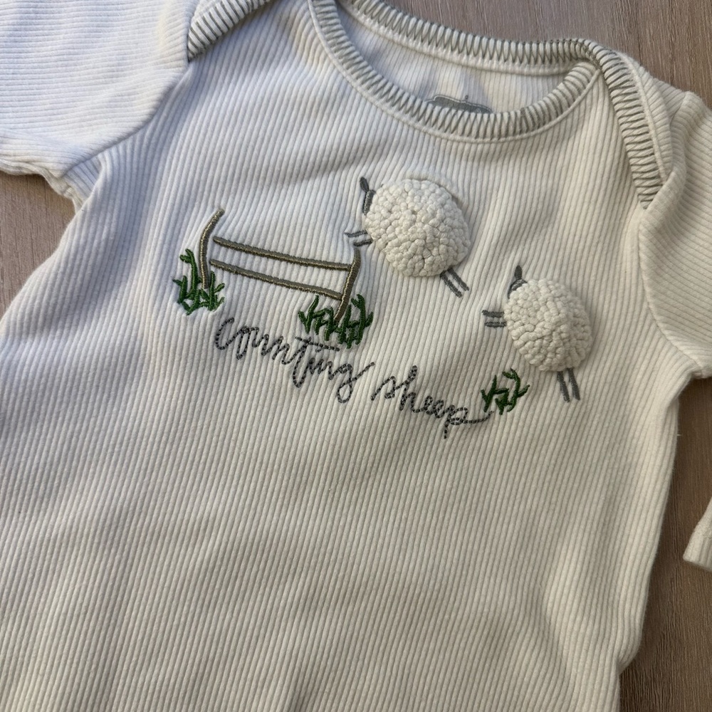 Counting Sheep Knotted‎ Gown